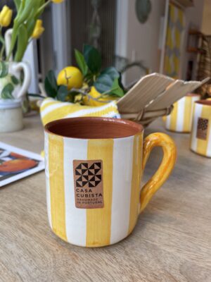 Bold stripe mug yellow