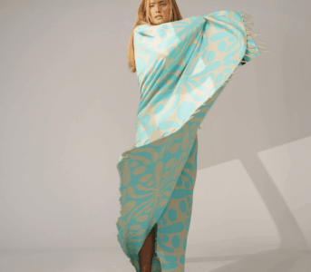 XL beachtowel aqua flora