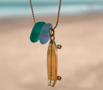 skateboard necklace
